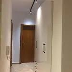 Jon's View דירה